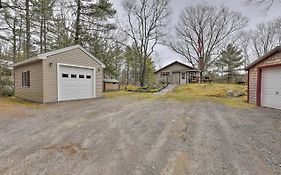 Walk To Marina Cute Gilford Cottage With Grill